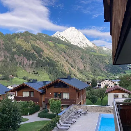 Alpin Park Matrei شقة